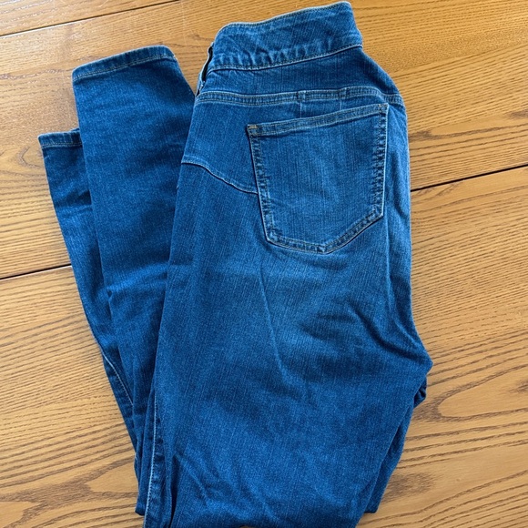 Torrid Bombshell Skinny Blue Jeans - Picture 4 of 4
